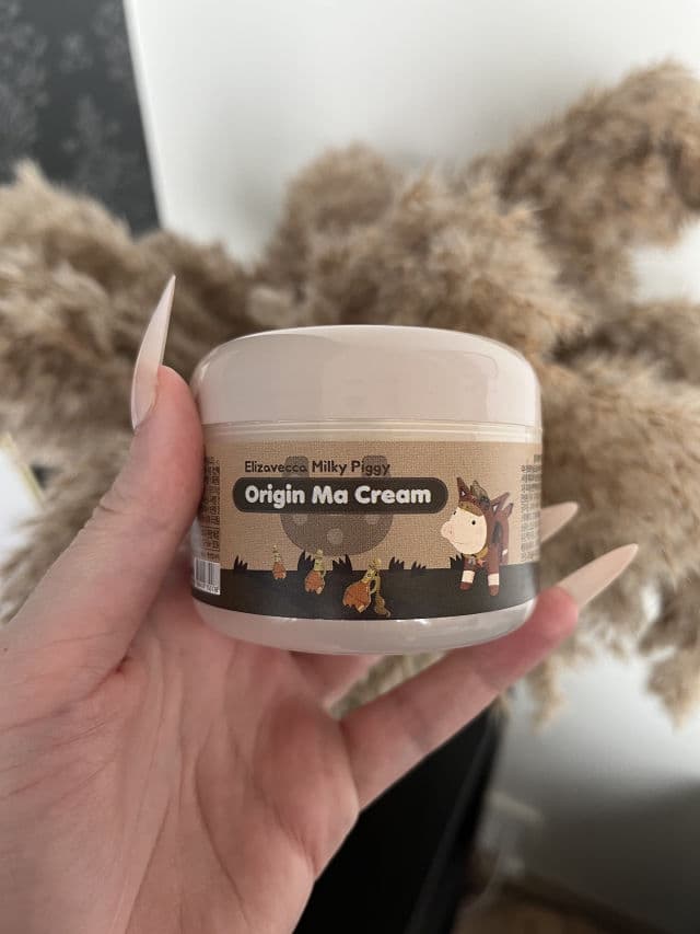 ELIZAVECCA Milky Piggy Origin Ma Cream review photo by helenaamyhre