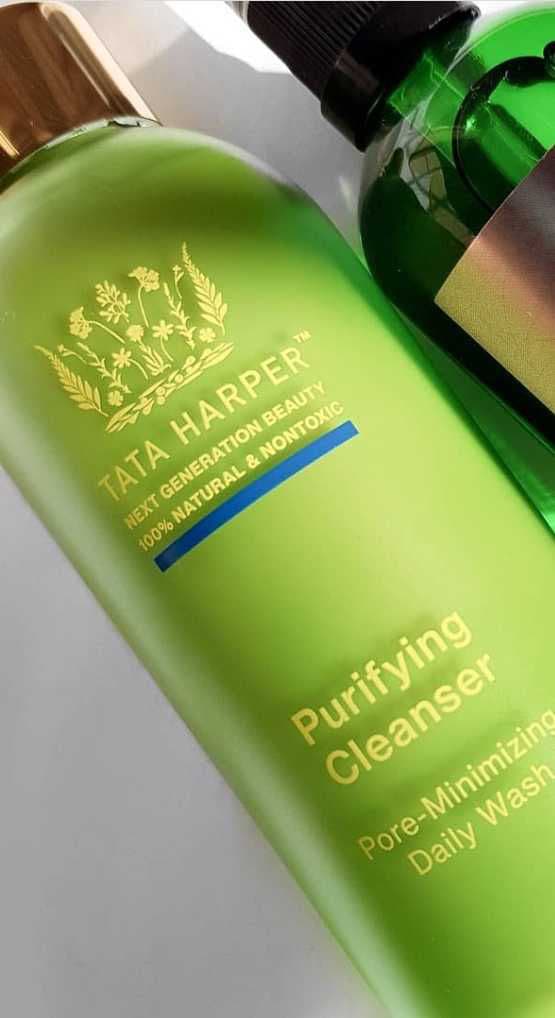 Tata Harper Purifying Cleanser review photo by theskincarebar