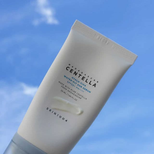 SKIN1004 Madagascar Centella Hyalu-Cica Water-Fit Sun Serum SPF50+ PA++++ review photo by micho