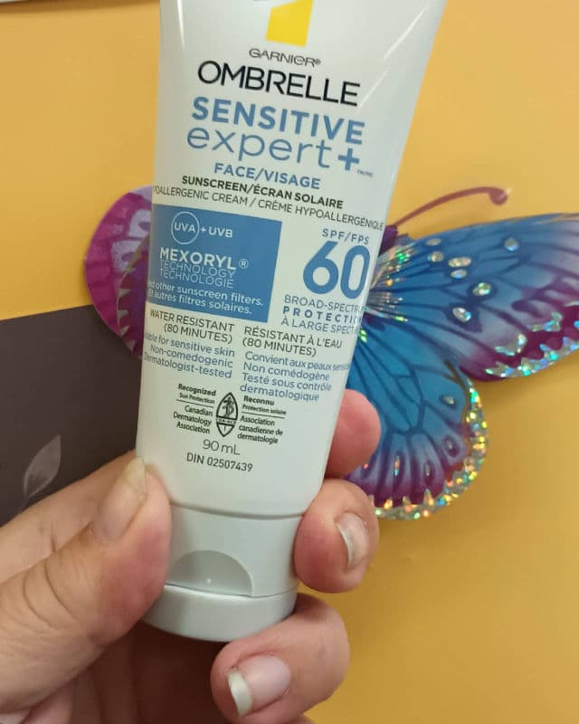 Garnier Ombrelle Sensitive Expert+ Facial Sunscreen SPF 60 review photo by Mucci