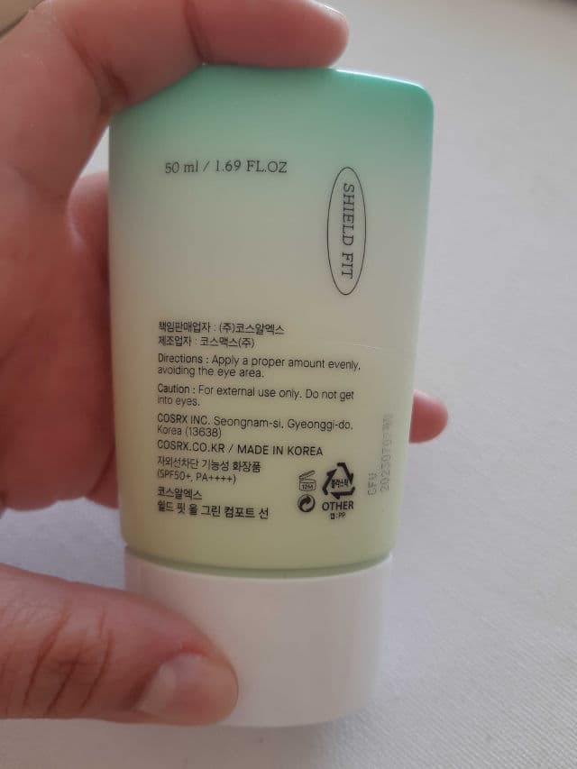 COSRX Shield Fit Green Comfort Sun SPF50+ PA++++ review photo by LaDaniLara