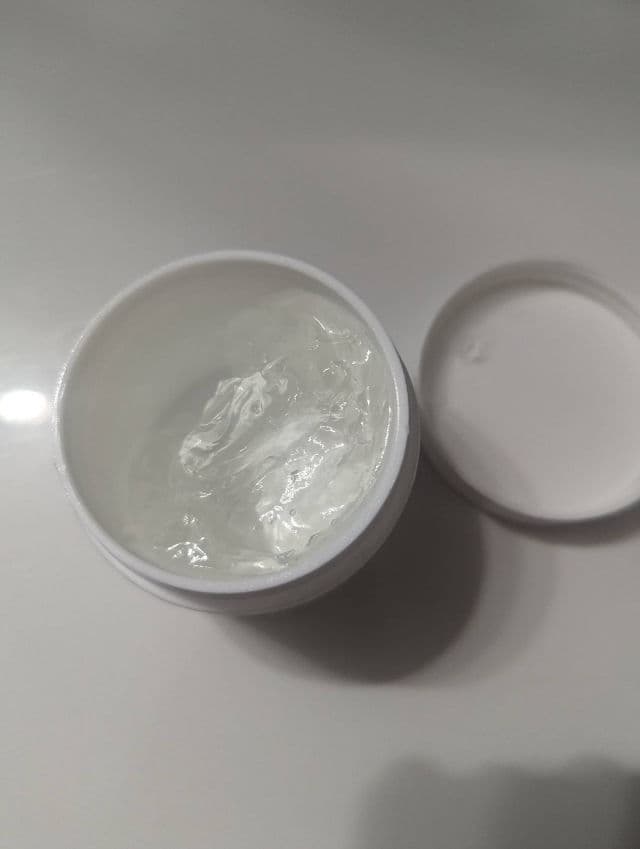 derma e Scar Gel review photo by merllamicorn