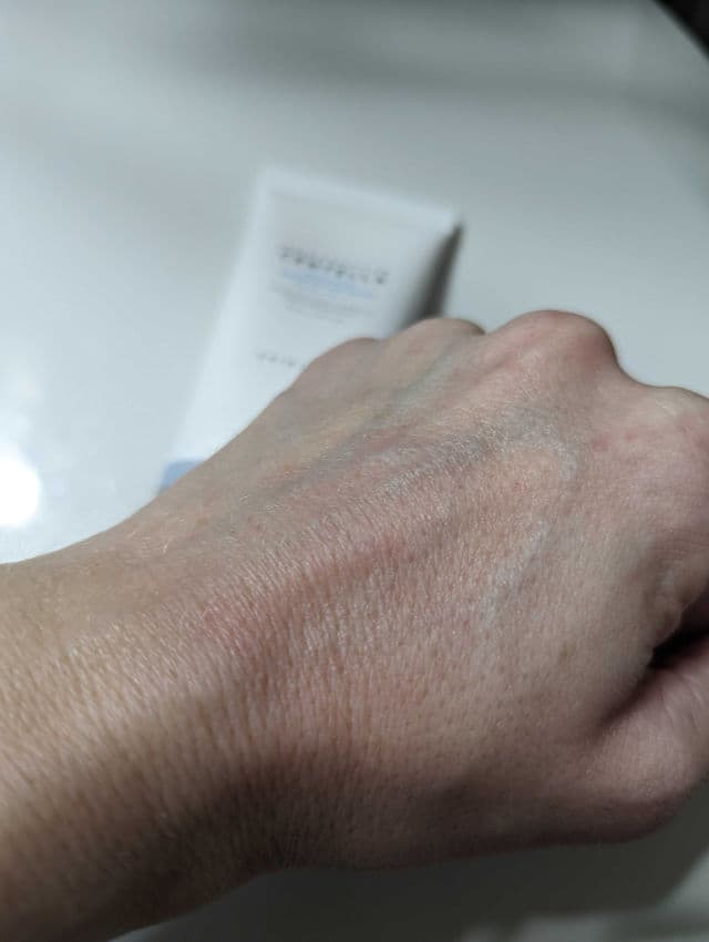 Madagascar Centella Hyalu-Cica Water-Fit Sun Serum SPF50+ PA++++ product review