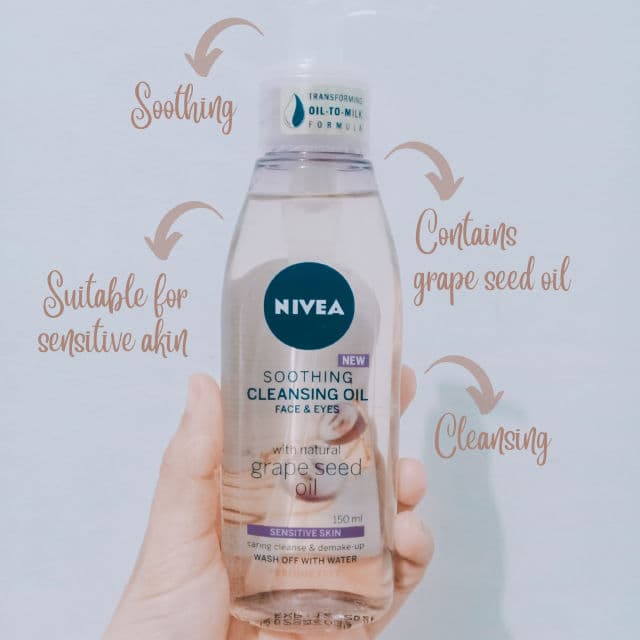 Nivea Soothing Cleansing Oil for Sensitive Skin review photo by pickachuuu