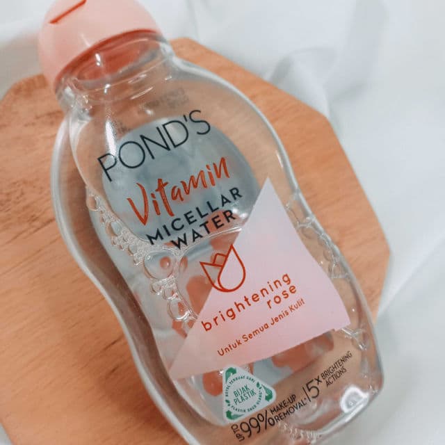 Pond's Vitamin Micellar Water Brightening Rose review photo by pickachuuu