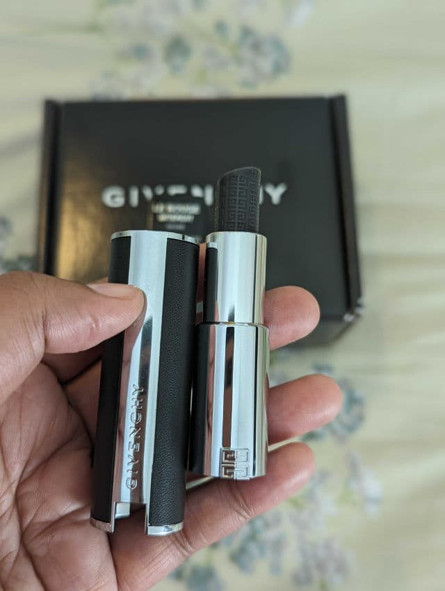 Givenchy Le Rouge Interdit 24-Hour Hydrating Lip Balm review photo by bronzeglow