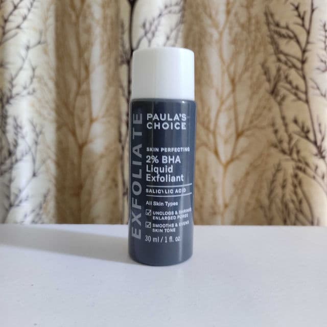 Paula's Choice Skin Perfecting 2% BHA Liquid Exfoliant review photo by Skinkive