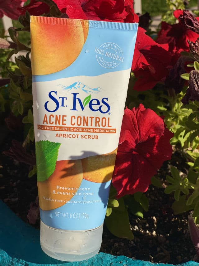 St. Ives Acne Control Apricot Face Scrub review photo by sangu123