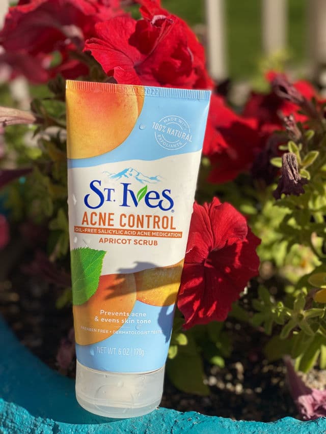 St. Ives Acne Control Apricot Face Scrub review photo by sangu123