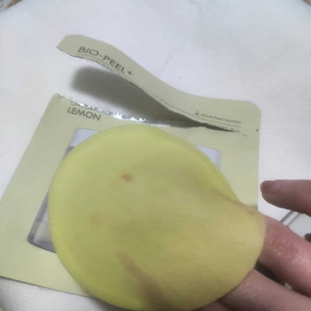 NEOGEN Dermalogy Bio-Peel Gauze Peeling Lemon review photo by protectorsolarforeve