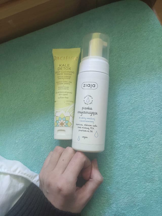 Ziaja Foaming Facial Cleanser  review photo by protectorsolarforeve