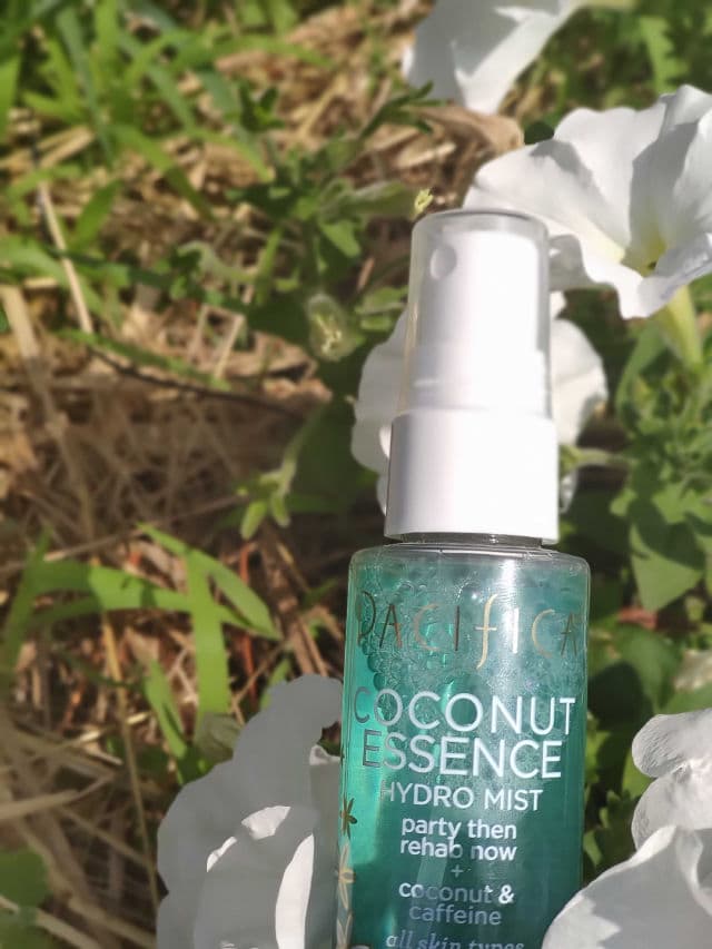 Pacifica Coconut Essence Hydro Mist review photo by protectorsolarforeve
