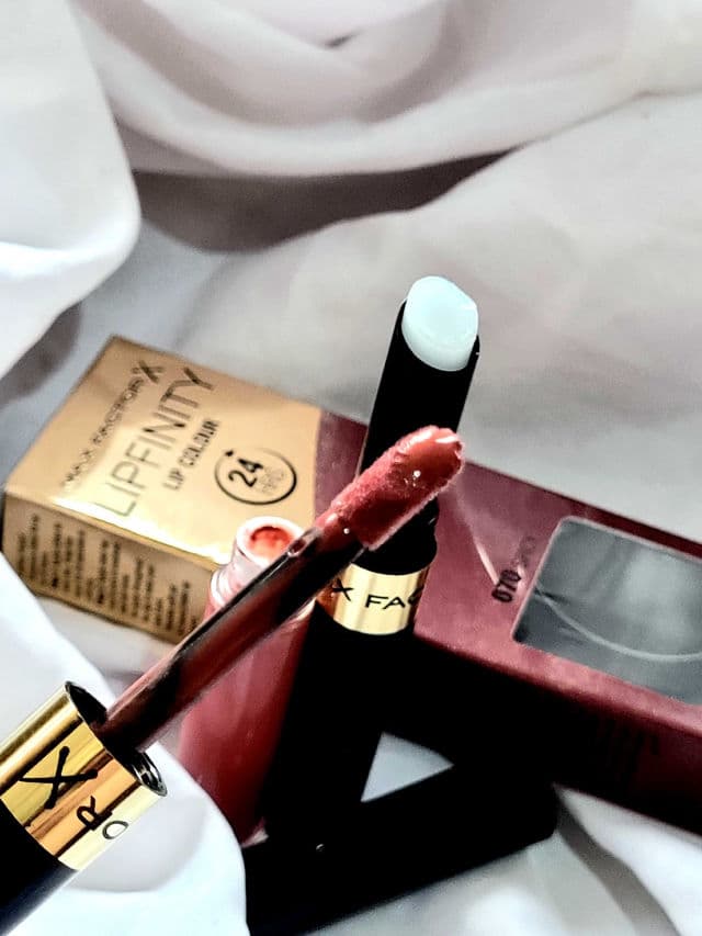 Max Factor Lipfinity Lip Color review photo by sparklesandnargles