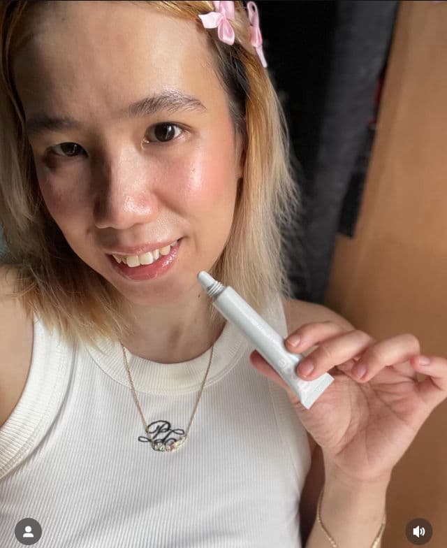 Rhode Skin Peptide Lip Treatment - Unscented review photo by sparklesandnargles