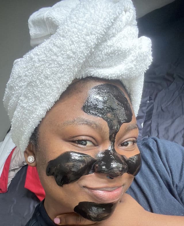 Garnier PureActive Charcoal Anti-Blackhead Peel Off Mask  review photo by Pickybella22