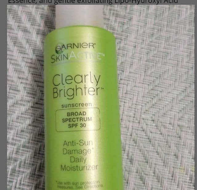 Garnier SkinActive Clearly Brighter Anti-Sun Damage Daily Moisturizer SPF 30 review photo by brownchic86