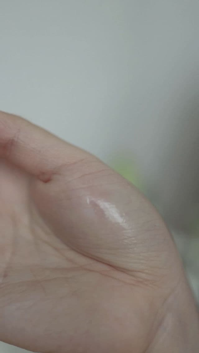 D' Alba Piedmont Double Serum All in One Multi Balm review photo by rainraiin
