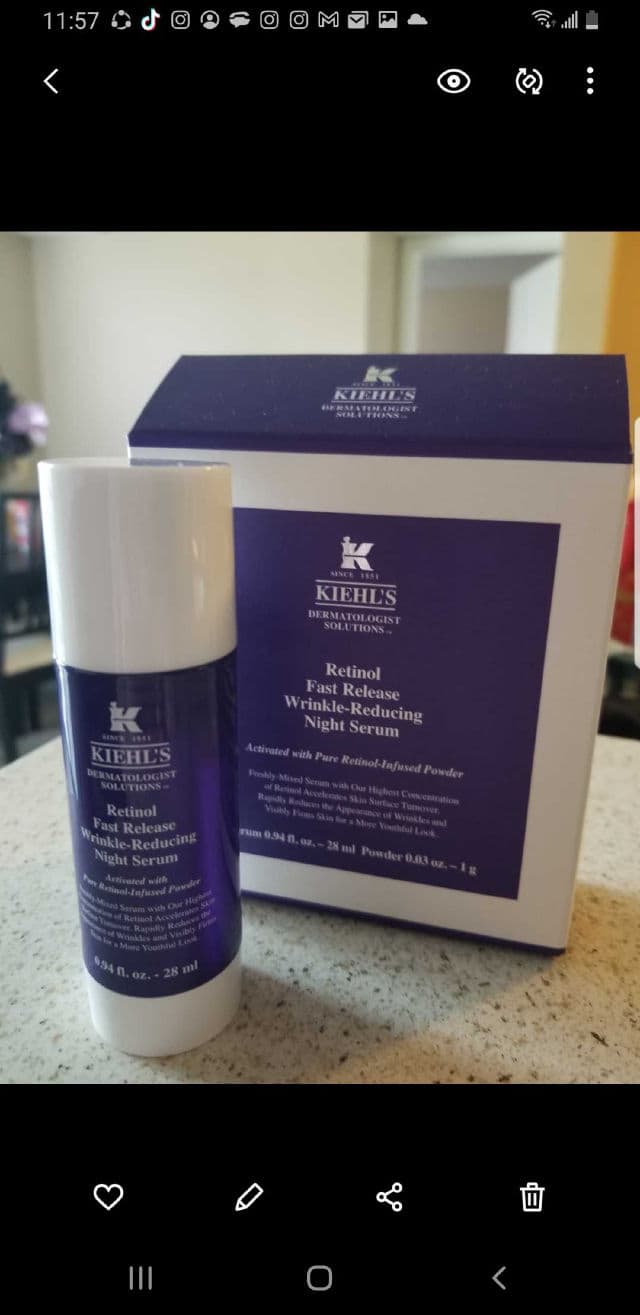 Kiehl's Retinol Skin-Renewing Daily Micro-Dose Serum review photo by mona29