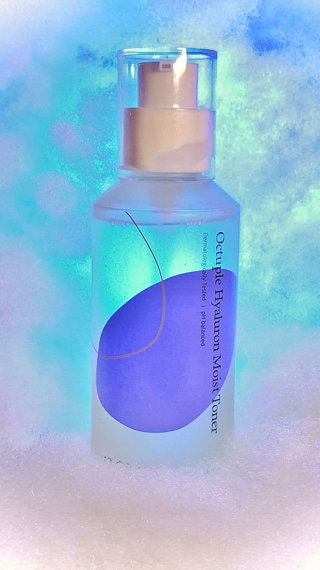 12GRABS Octuple Hyaluron Moist Toner review photo by makeupartistmya