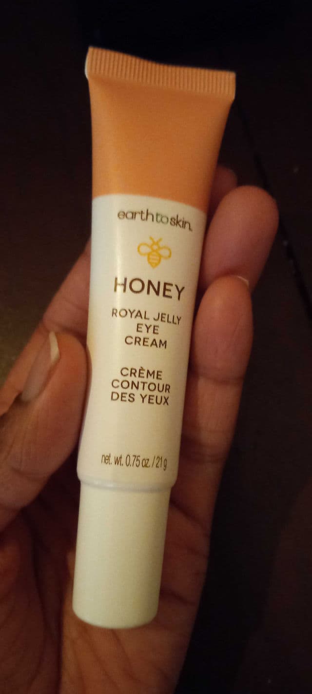 Earth to Skin Honey Royal Jelly Calming Eye Cream review photo by sweetpeachtea