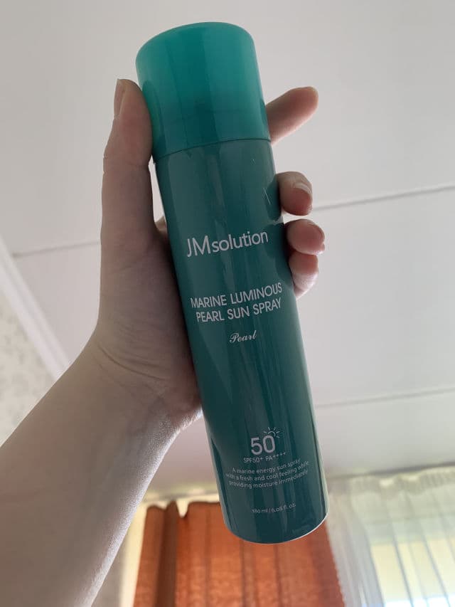 JMsolution Marine Luminous Pearl Sun Spray SPF50+ PA++++ review photo by Ethelkin