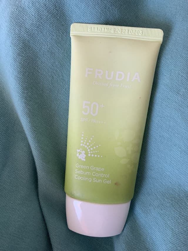 Frudia Green Grape Sebum Control Cooling Sun Gel SPF 50+/PA++++ review photo by Ethelkin