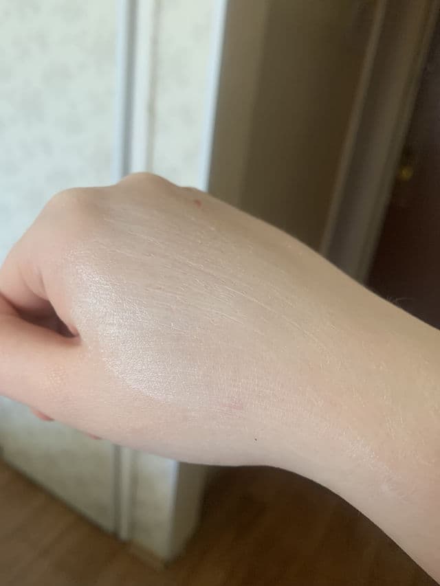Farmstay Aloe Vera Perfect Sun Cream SPF 50+ PA+++ review photo by Ethelkin
