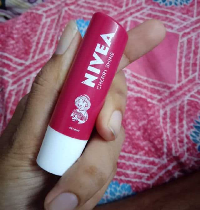Nivea A Kiss of Cherry Fruity LIp Care review photo by Prez