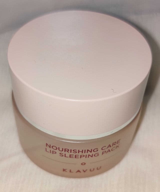 Klavuu Nourishing Care Lip Sleeping Pack review photo by skincarewithbookworm