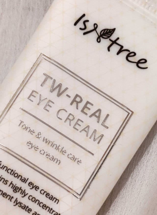 ISNTREE TW-Real Eye Cream review photo by skincarewithbookworm