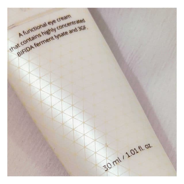 ISNTREE TW-Real Eye Cream review photo by skincarewithbookworm