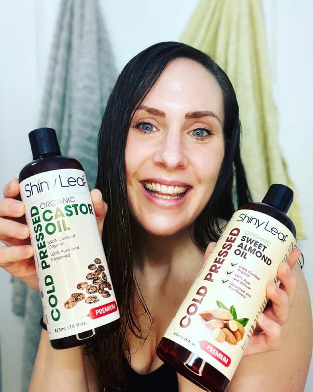Shiny Leaf Cold-Pressed Organic Castor Oil review photo by krpaine87