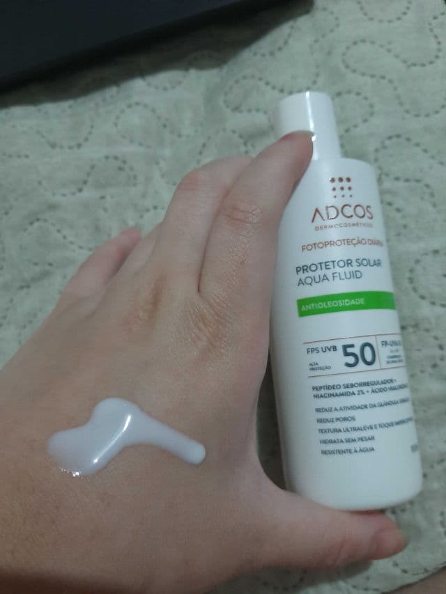 Adcos Professional Protetor Solar Aqua Fluid Incolor FPS 50 review photo by AyameKiryuu