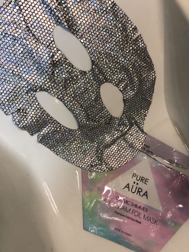 Pure Aura Cosmic Shimmer Foil Facial Face Sheet Mask review photo by AlissonK