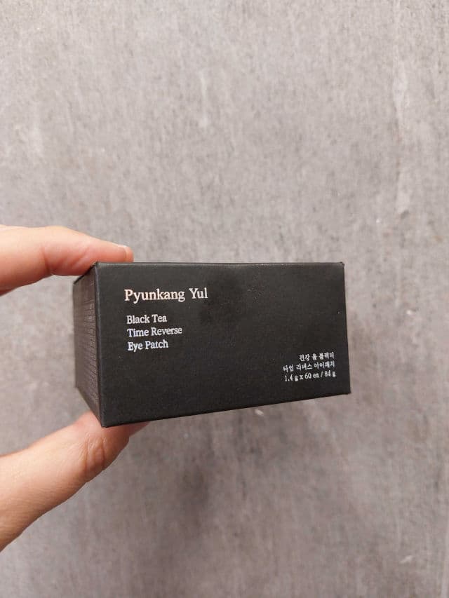 Pyunkang Yul Black Tea Time Reverse Eye Patch review photo by YanaVal