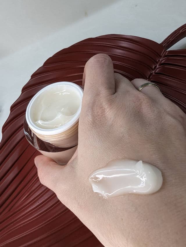 Reblocell Blossom Waterdrop Cream review photo by olaleks