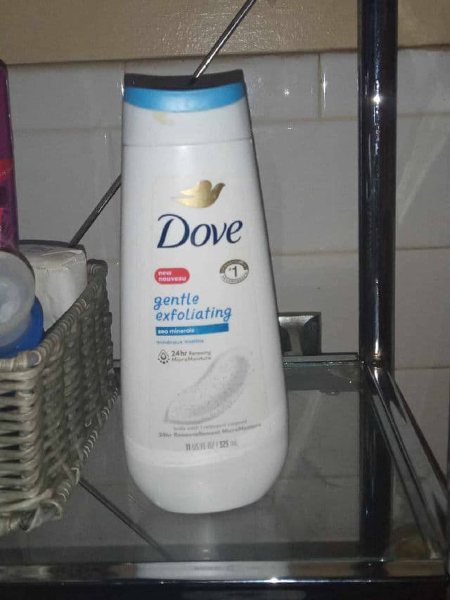 Dove Gentle Exfoliating Body Wash review photo by BamaChic