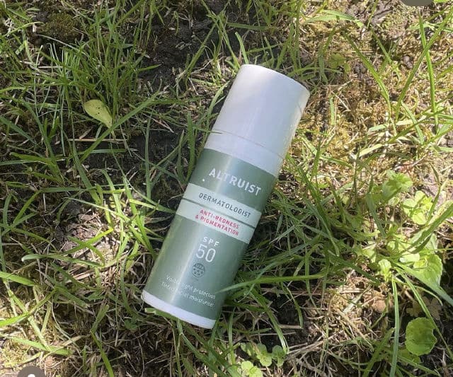 Altruist Anti-Redness & Pigmentation SPF50 review photo by SkinHan