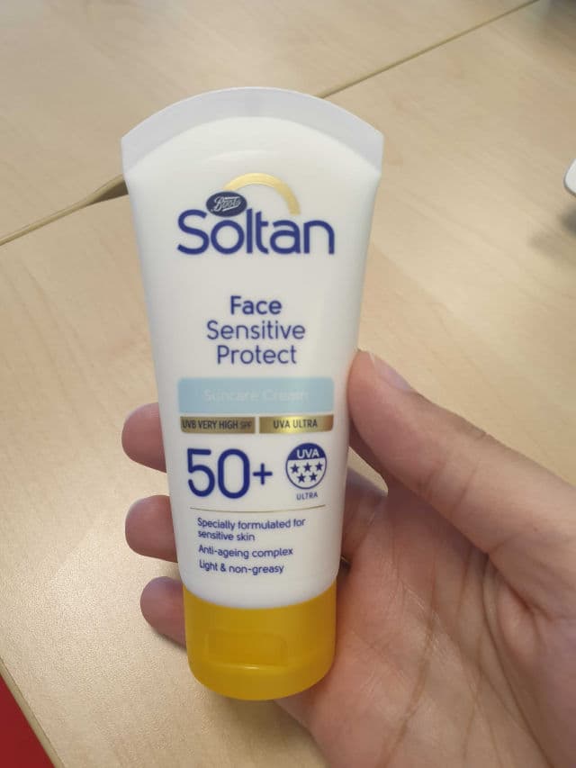 Boots Soltan Sensitive Protect Face Cream SPF50 review photo by thecurlymess