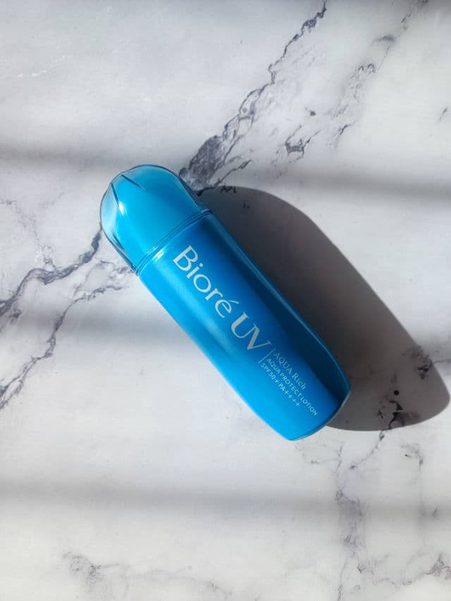 Biore UV Aqua Rich Aqua Protect Lotion SPF50+ PA++++ review photo by buba991