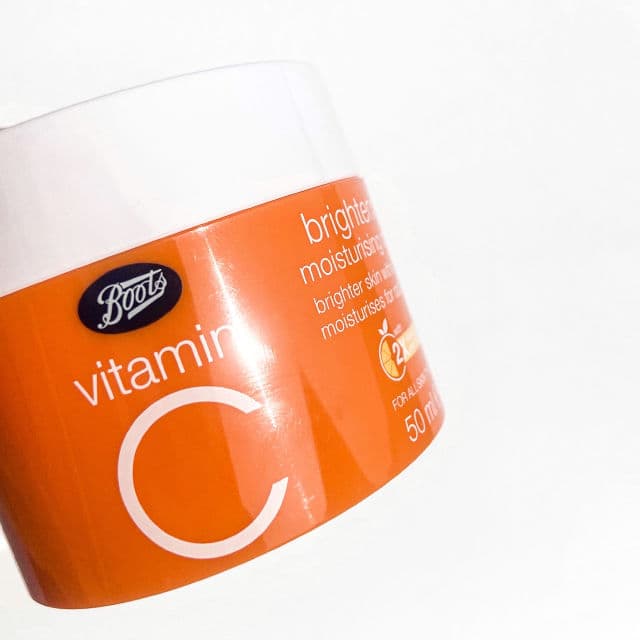 Boots Vitamin C Brightening Moisturising Cream review photo by virthena