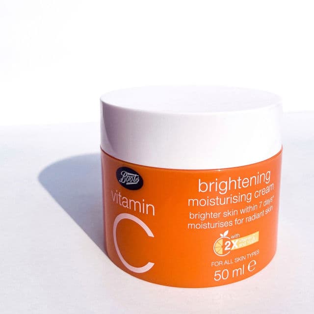 Boots Vitamin C Brightening Moisturising Cream review photo by virthena