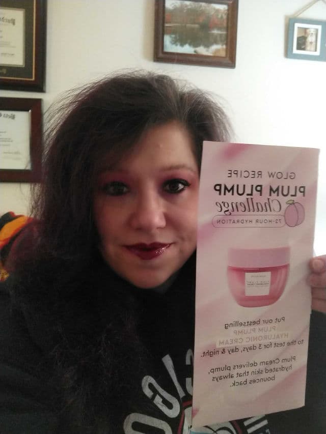 Glow Recipe Plum Plump Hyaluronic Cream review photo by BurgundySpider
