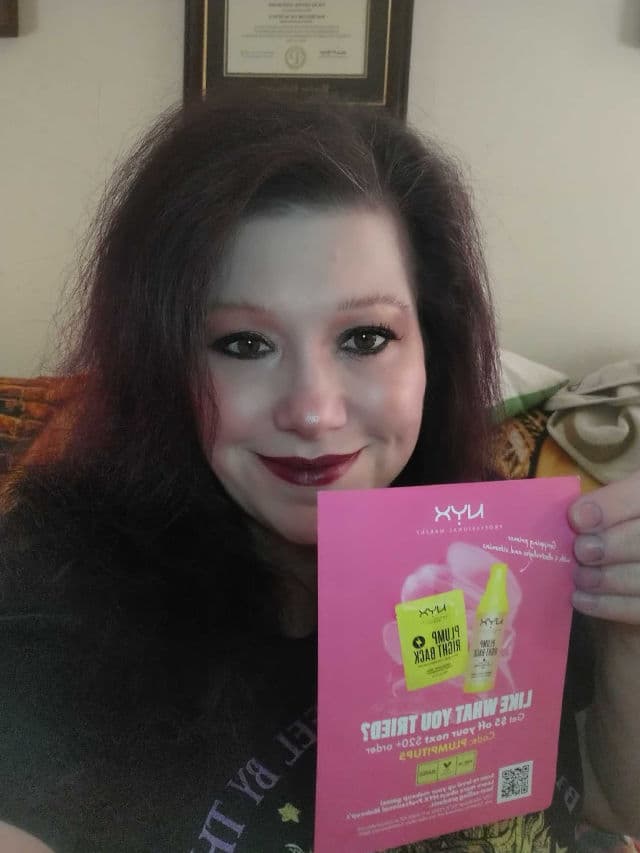 Nyx Cosmetics Plump Right Back Primer & Serum review photo by BurgundySpider