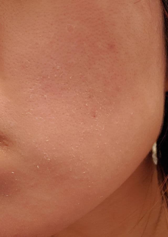 Bring Green Tea Tree Cica Soothing Sun Cream SPF50+ PA++++ review photo by hhhhhhhhhhh
