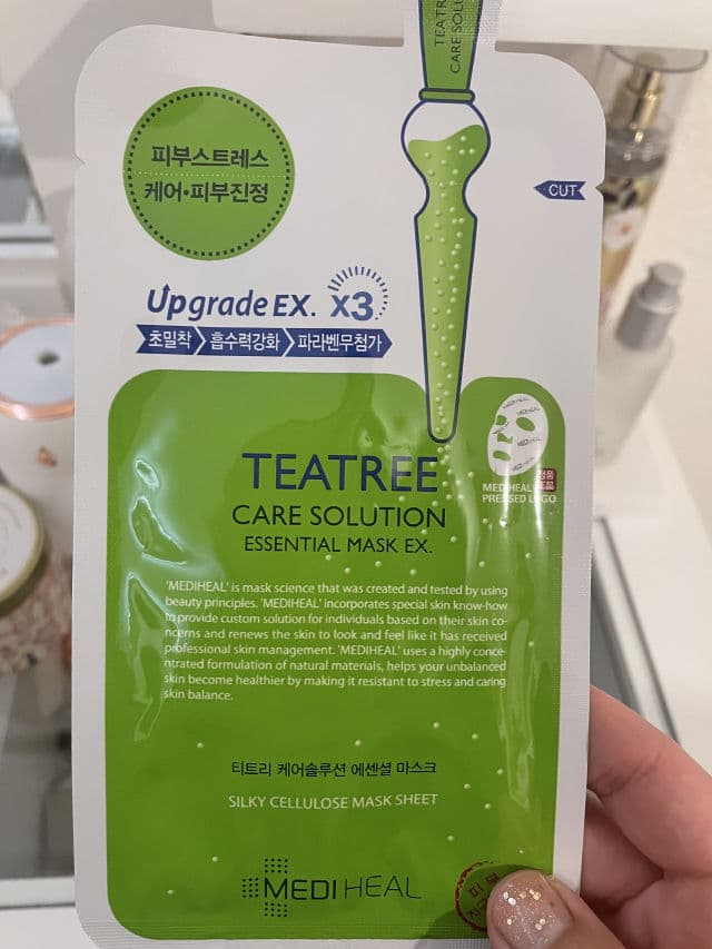 MEDIHEAL Teatree Care Solution Essential Mask EX review photo by Lizziehearts