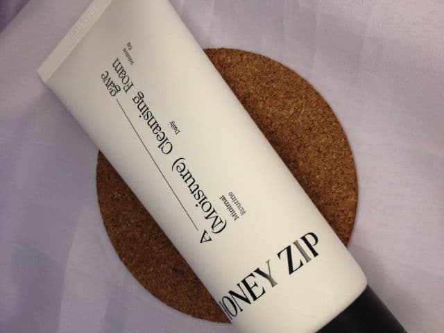 Honey Zip Agave Moisture Cleansing Foam review photo by istiacenita