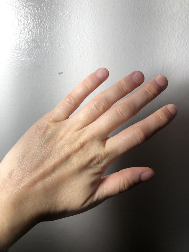 Neutrogena Hydro Boost Water Gel Lotion SPF 30 review photo by poppyseed