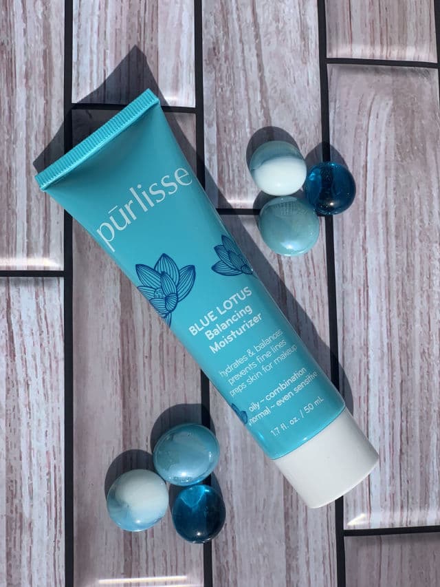 Purlisse Blue Lotus Daily Moisturizer SPF 30 Sunscreen review photo by marski
