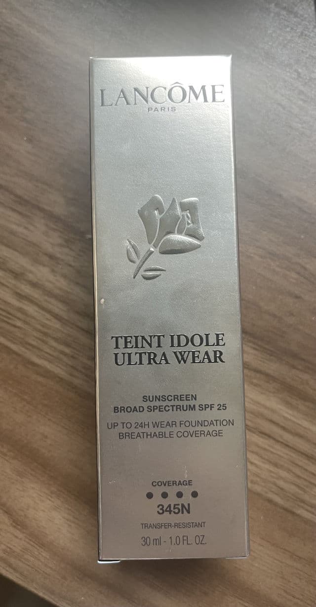 Lancome Teint Idole Ultra 24H Long Wear Foundation review photo by Jahquis27